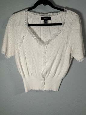 Forever 21 Plus Size Sweater-Knit Crop Top White Lace Trim Short Sleeve Size 1X